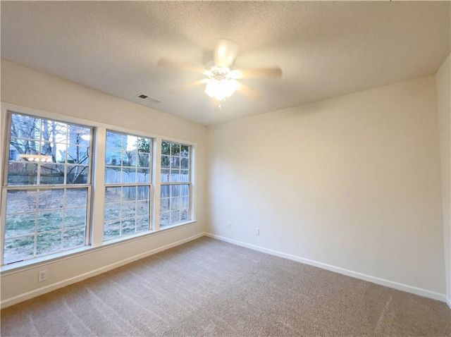 1639 Woodsford NW Road, Kennesaw, GA 30152