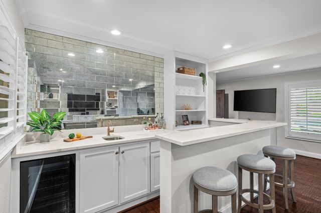 4432 Willow Lane, Dallas, TX 75244