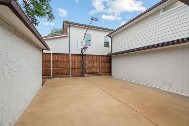 4432 Willow Lane, Dallas, TX 75244
