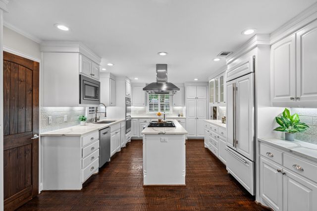 4432 Willow Lane, Dallas, TX 75244