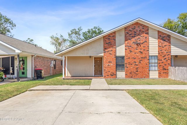 313 Titan Drive B, Lafayette, LA 70508