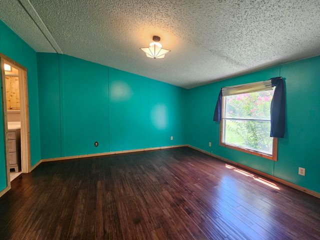 1075 Mockingbird Lane, Manning, SC 29102