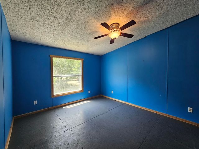 1075 Mockingbird Lane, Manning, SC 29102