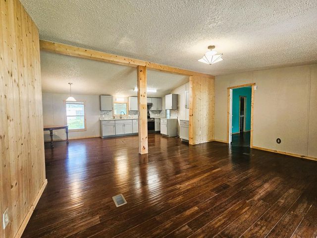 1075 Mockingbird Lane, Manning, SC 29102