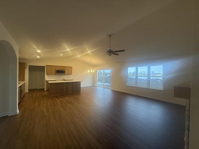 782 Golf DRIVE, Jefferson, WI 53549