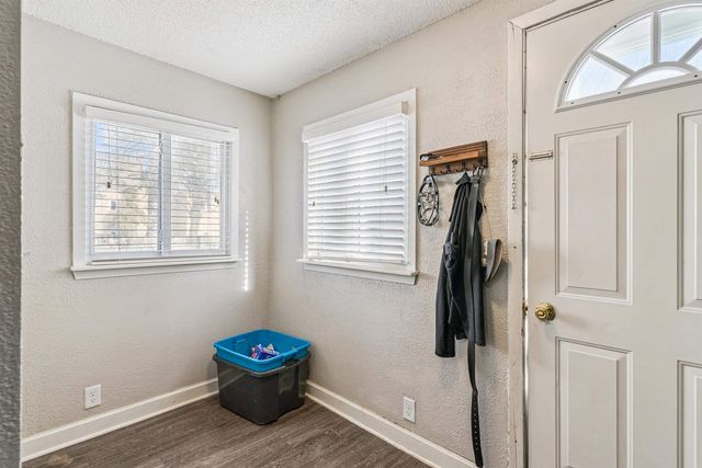 1422 Main Street, Cedar Falls, IA 50613