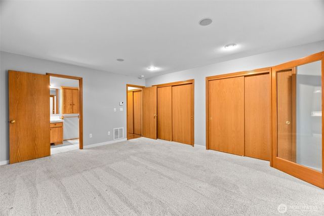 2025 5th Street SE, Puyallup, WA 98372