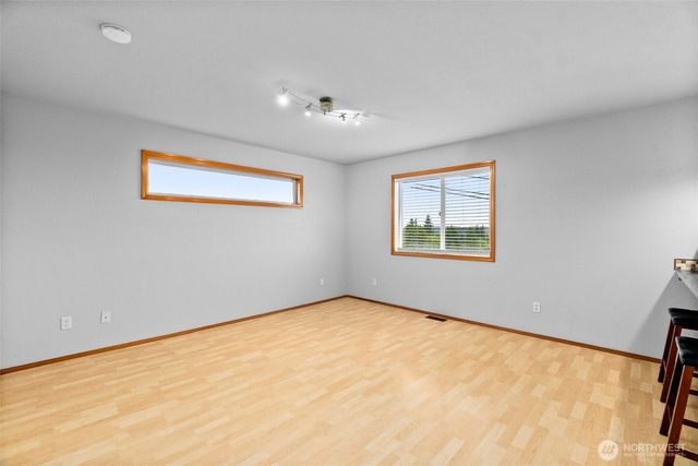 2025 5th Street SE, Puyallup, WA 98372