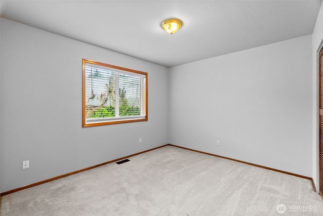2025 5th Street SE, Puyallup, WA 98372