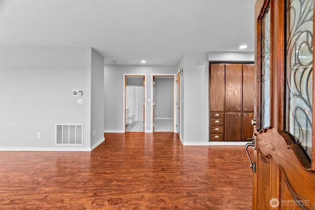 2025 5th Street SE, Puyallup, WA 98372