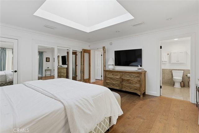 5408 Penfield Avenue, Woodland Hills, CA 91364