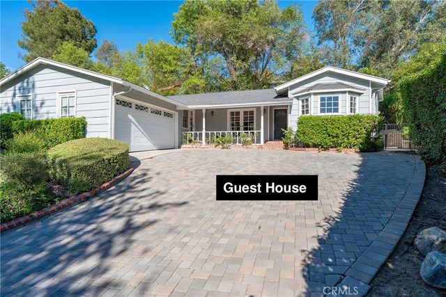 5408 Penfield Avenue, Woodland Hills, CA 91364