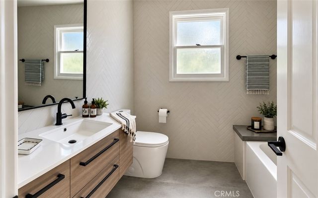 5408 Penfield Avenue, Woodland Hills, CA 91364