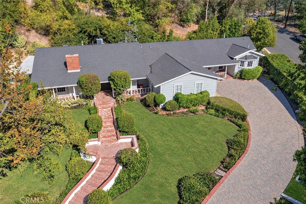5408 Penfield Avenue, Woodland Hills, CA 91364 — photo 2