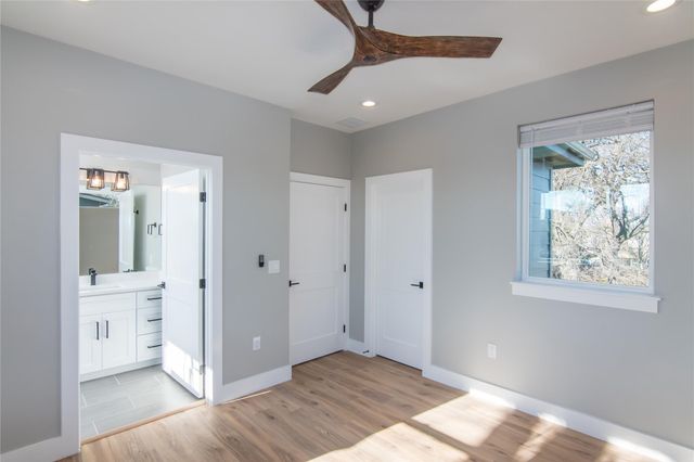 8006 Gault ST 2, Austin, TX 78757