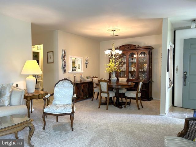 70 CENTER LANE CENTER LN, Mount Laurel, NJ 08054