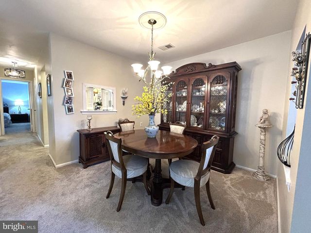 70 CENTER LANE CENTER LN, Mount Laurel, NJ 08054