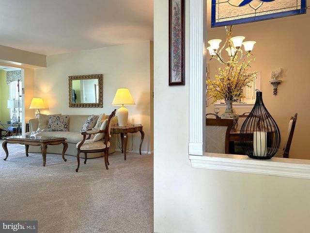 70 CENTER LANE CENTER LN, Mount Laurel, NJ 08054