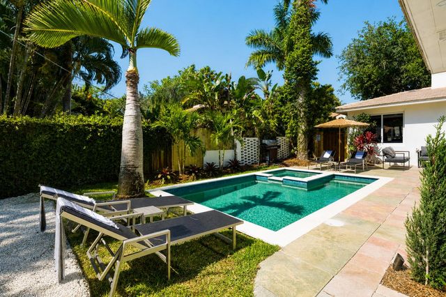 610 NE 16th Terrace, Fort Lauderdale, FL 33304