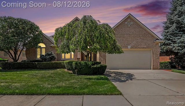 55349 Nile Way, Macomb, MI 48042