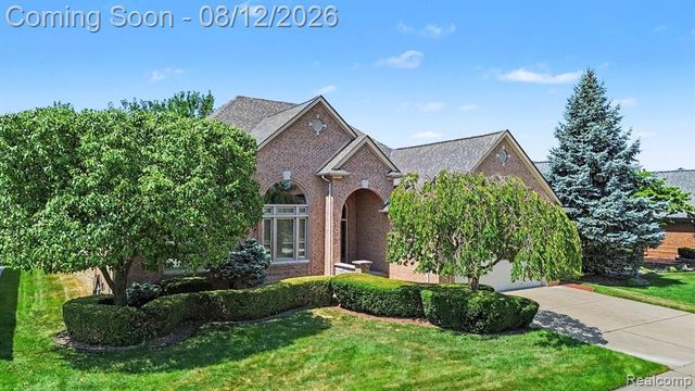 55349 Nile Way, Macomb, MI 48042