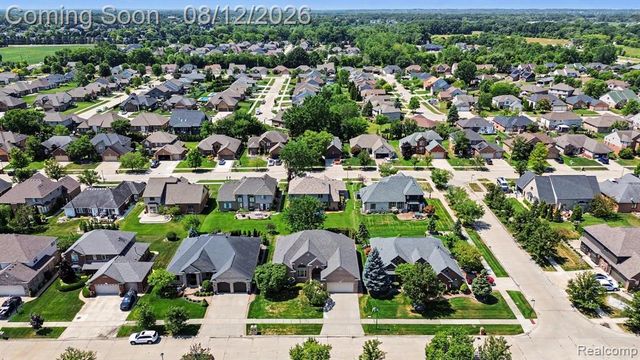 55349 Nile Way, Macomb, MI 48042