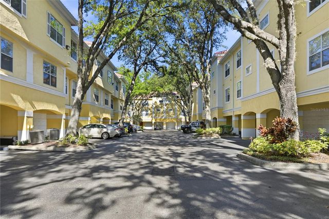 2824 SHADOW VIEW CIRCLE 2824, Maitland, FL 32751