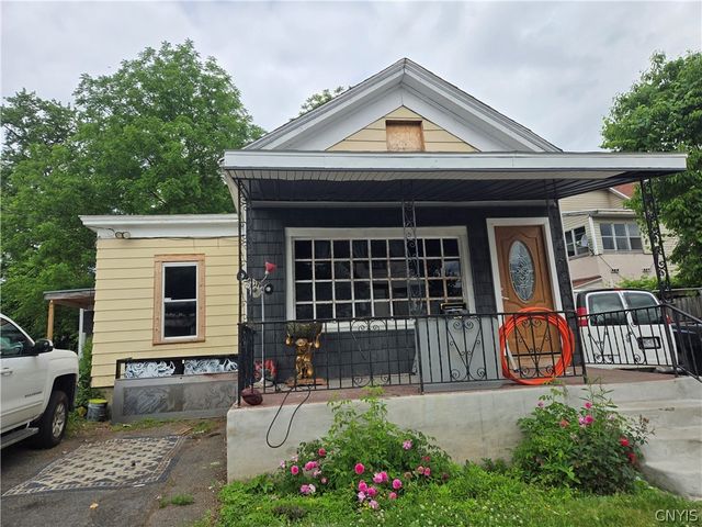 1004 Kossuth Avenue, Utica, NY 13501