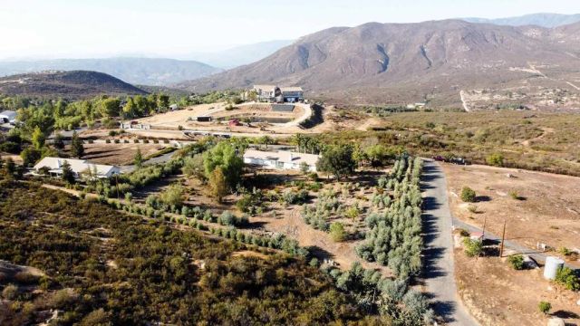 19363 Elizabeth Drive, Valley Center, CA 92082