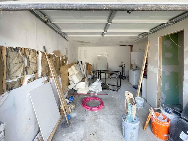6811 Saint Augustine Street, Houston, TX 77021