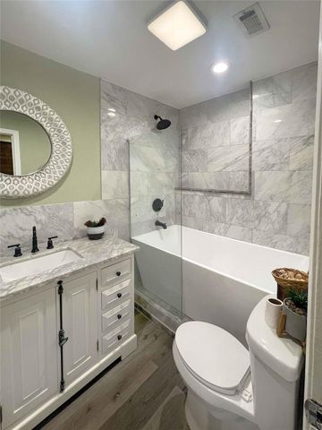 6811 Saint Augustine Street, Houston, TX 77021