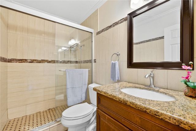 2521 W Sunflower D 3, Santa Ana, CA 92704