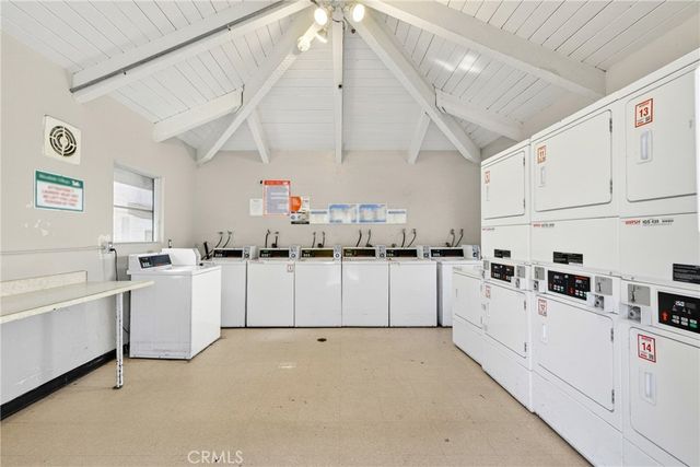 2521 W Sunflower D 3, Santa Ana, CA 92704