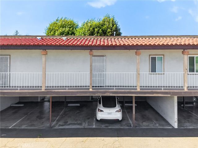 2521 W Sunflower D 3, Santa Ana, CA 92704