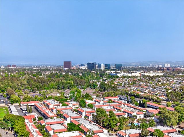 2521 W Sunflower D 3, Santa Ana, CA 92704