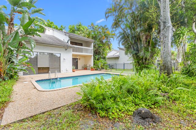 534 DEER CREEK WILDWOOD Lane E 534, Deerfield Beach, FL 33442