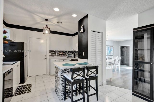 10529 NW 57th Court, Coral Springs, FL 33076