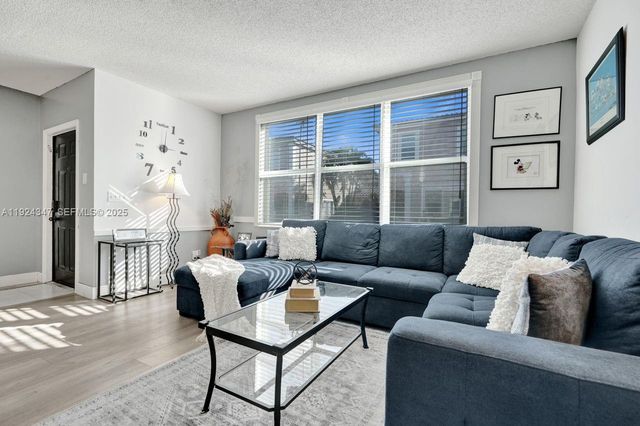 10529 NW 57th Court, Coral Springs, FL 33076