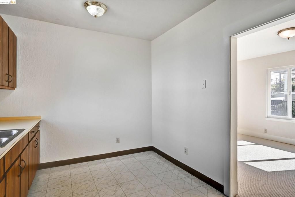 Image 15 of property listing at 1285 55Th St, Emeryville, CA 94608