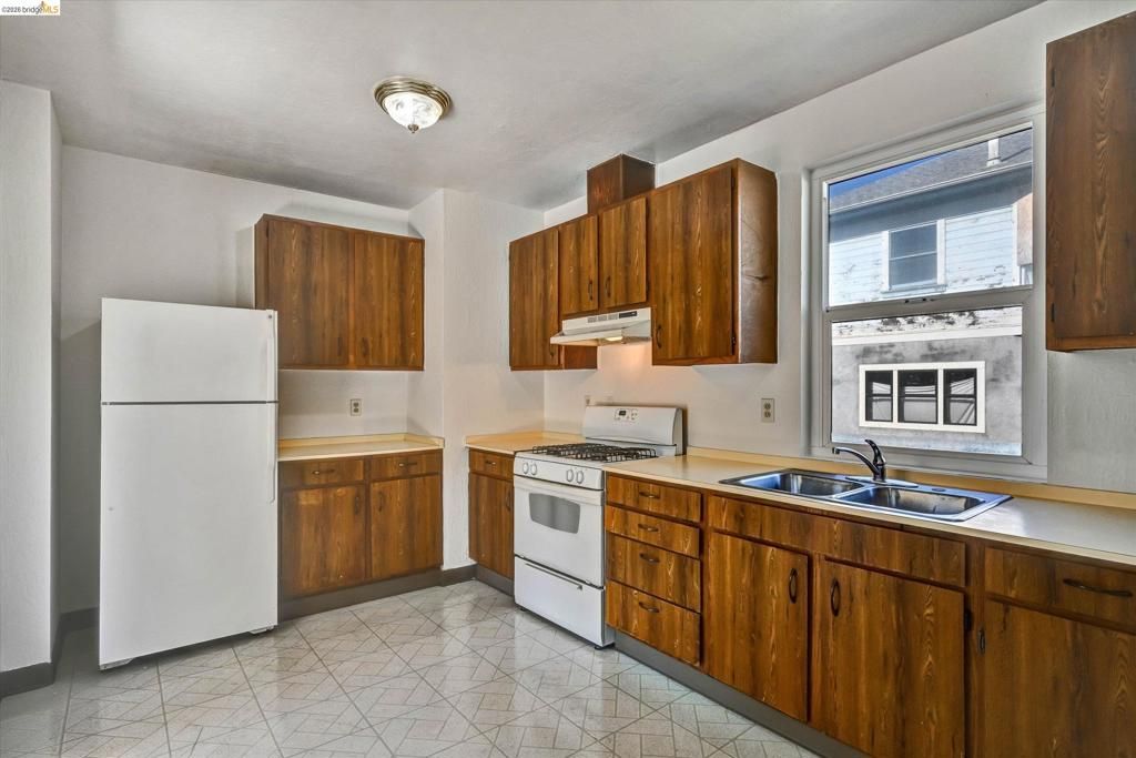 Image 16 of property listing at 1285 55Th St, Emeryville, CA 94608