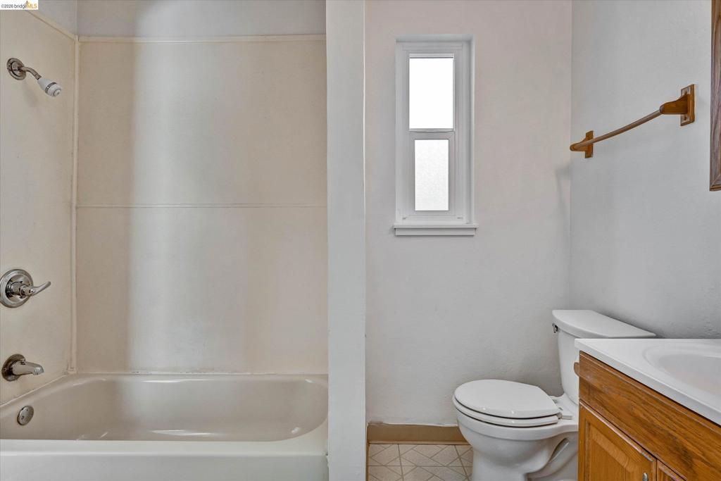 Image 30 of property listing at 1285 55Th St, Emeryville, CA 94608
