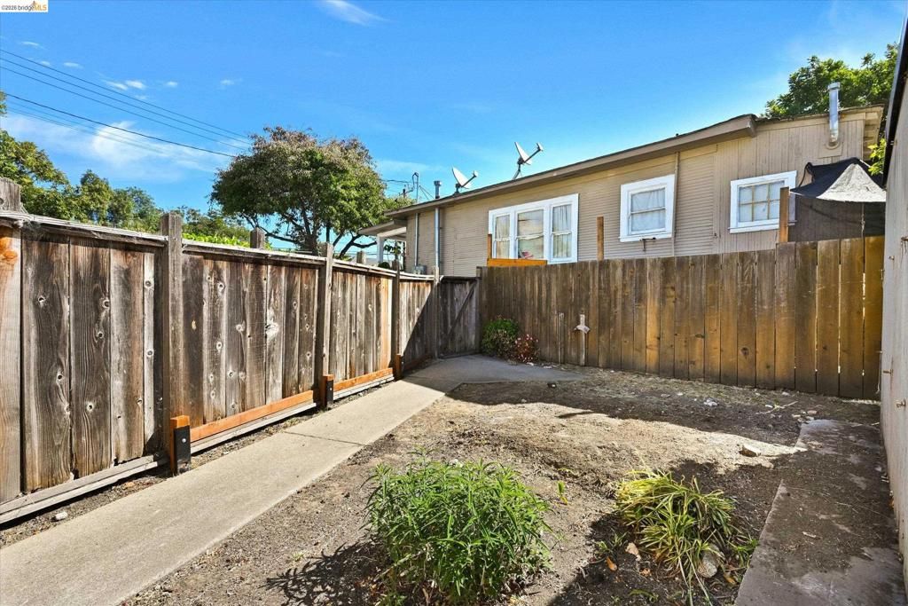 Image 39 of property listing at 1285 55Th St, Emeryville, CA 94608