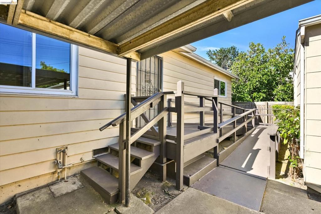 Image 43 of property listing at 1285 55Th St, Emeryville, CA 94608