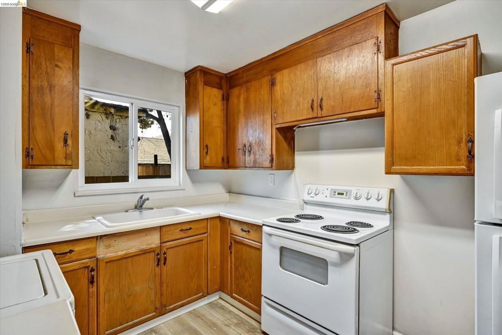 Image 52 of property listing at 1285 55Th St, Emeryville, CA 94608