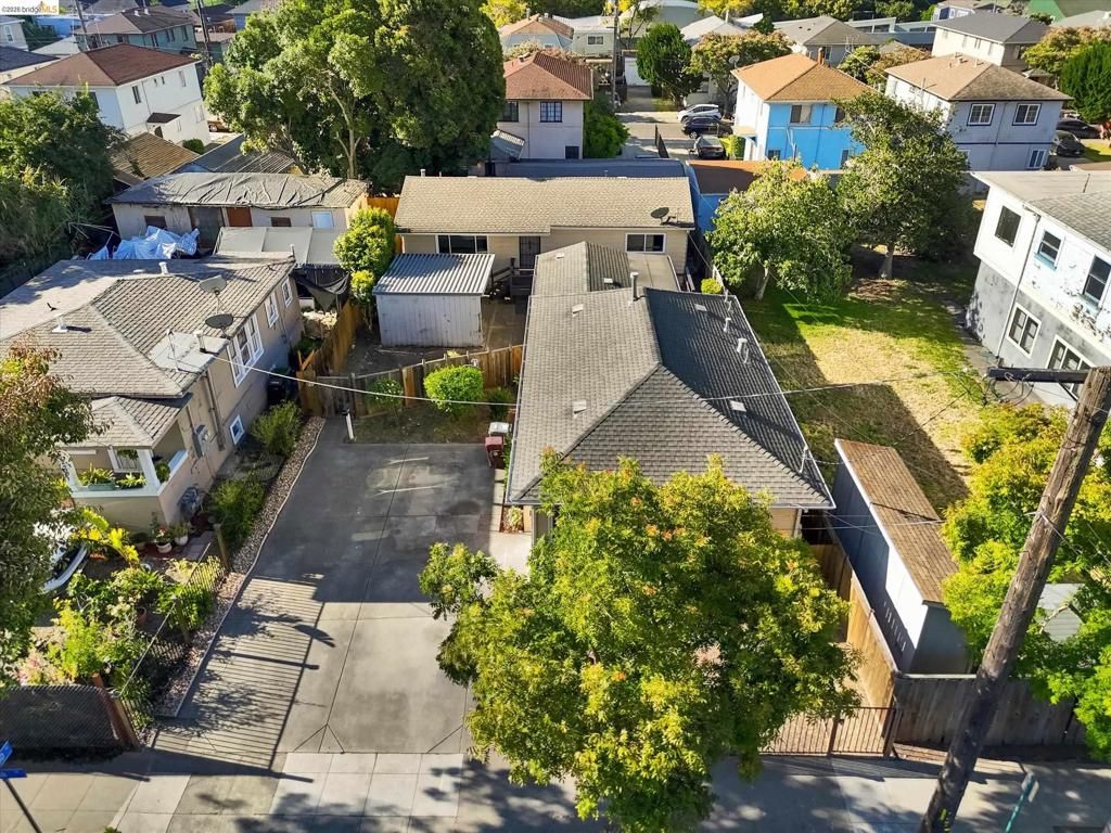 Image 76 of property listing at 1285 55Th St, Emeryville, CA 94608