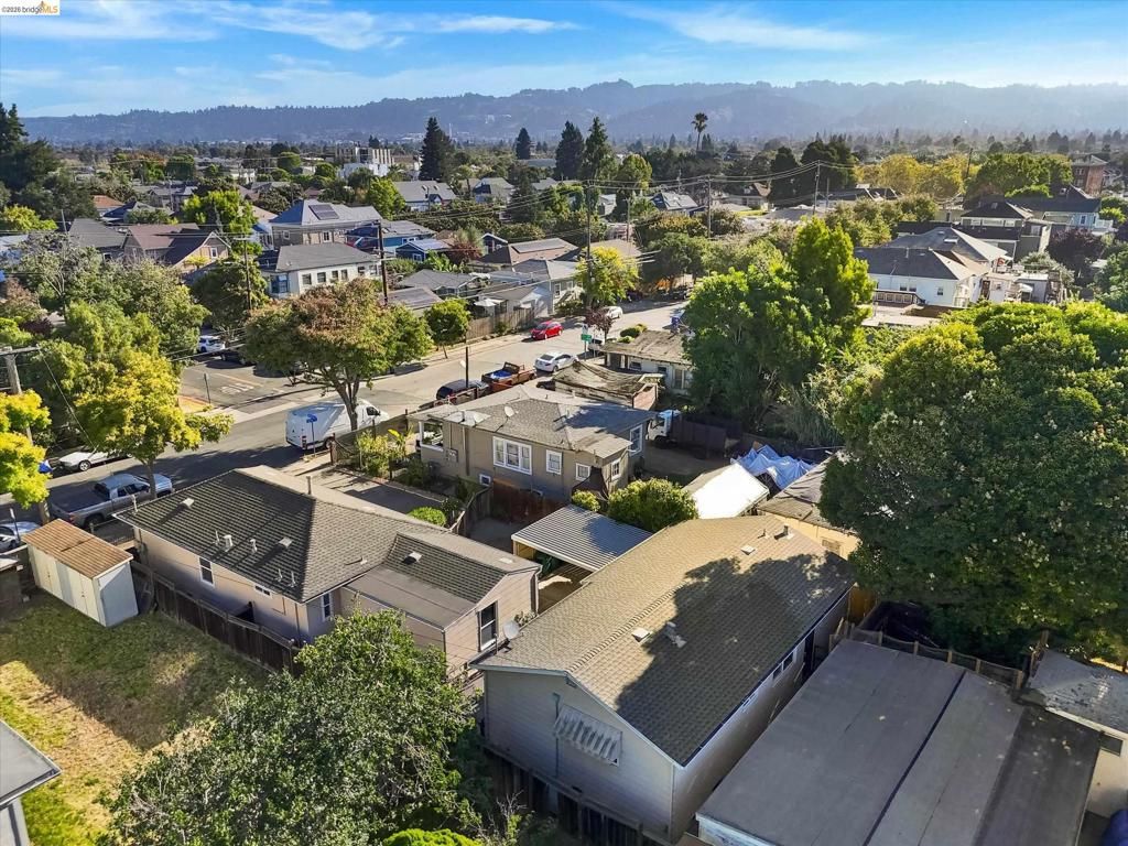 Image 83 of property listing at 1285 55Th St, Emeryville, CA 94608