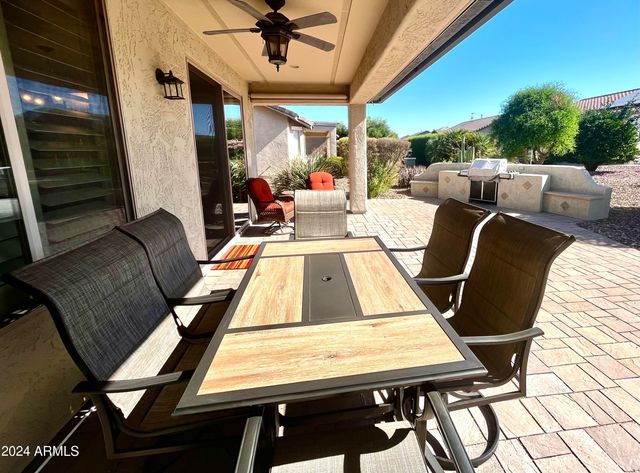 6431 W SANDPIPER Way, Florence, AZ 85132