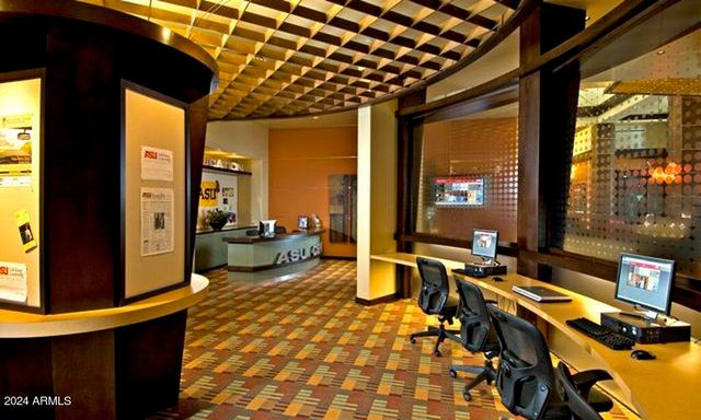 6431 W SANDPIPER Way, Florence, AZ 85132