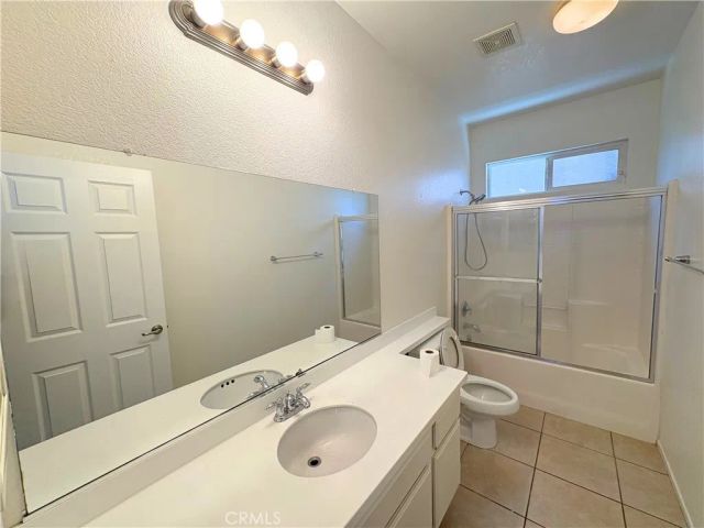 13085 Camden, Victorville, CA 92392
