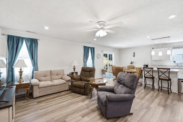 234 Rivers Breeze Court, New Richmond, OH 45157